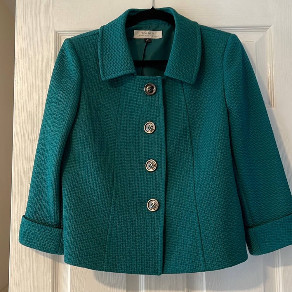 TAHARI blazer jacket with collar - Size 8